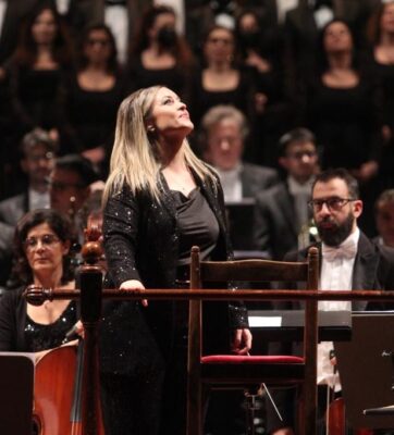 Gallery Manuela Ranno Conductor